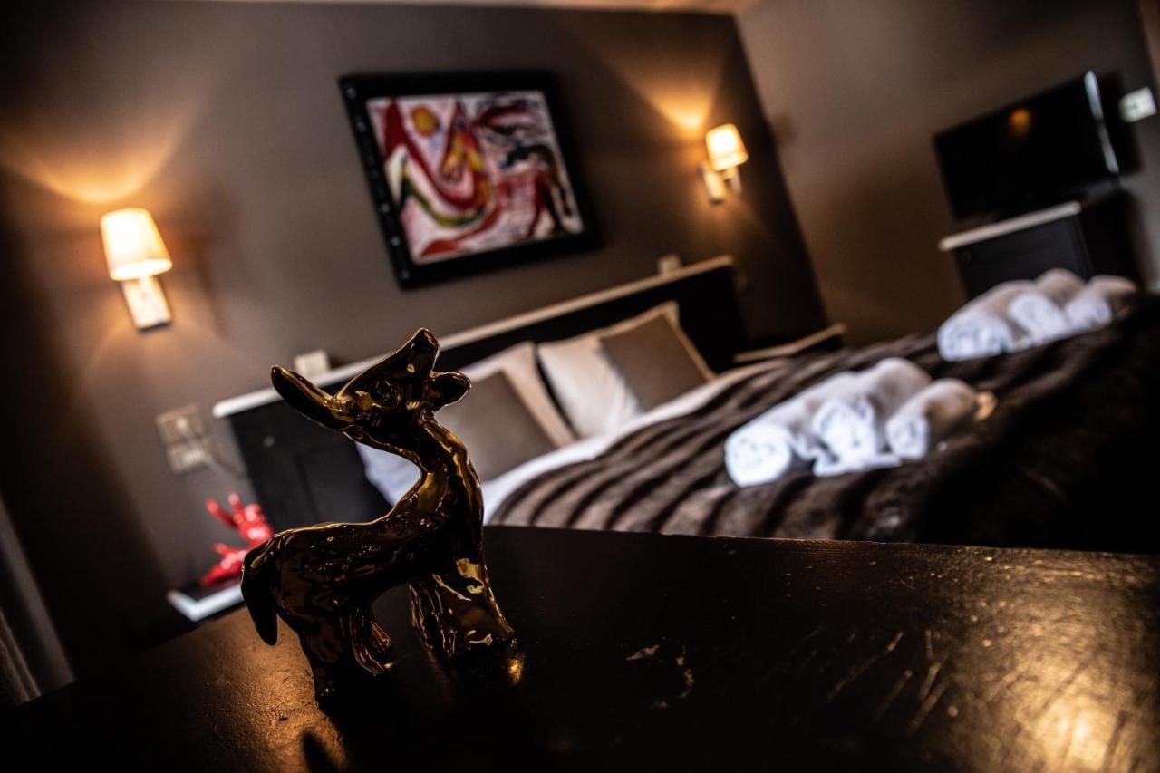 Art Hotel Grivola Breuil-Cervinia Bagian luar foto
