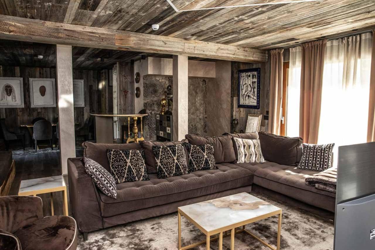 Art Hotel Grivola Breuil-Cervinia Bagian luar foto