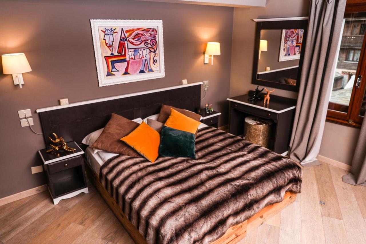 Art Hotel Grivola Breuil-Cervinia Bagian luar foto