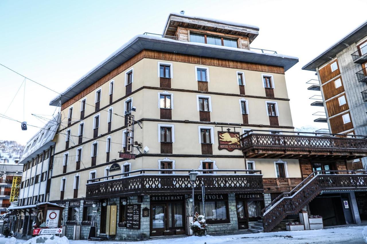 Art Hotel Grivola Breuil-Cervinia Bagian luar foto