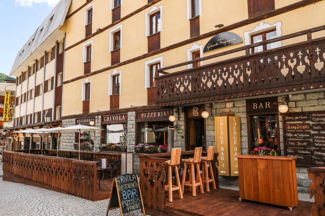 Art Hotel Grivola Breuil-Cervinia Bagian luar foto